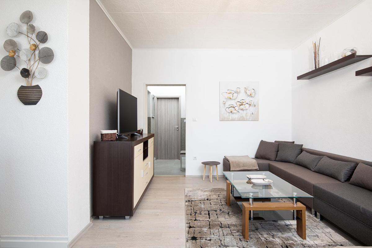 Apartment Aston Пула Экстерьер фото