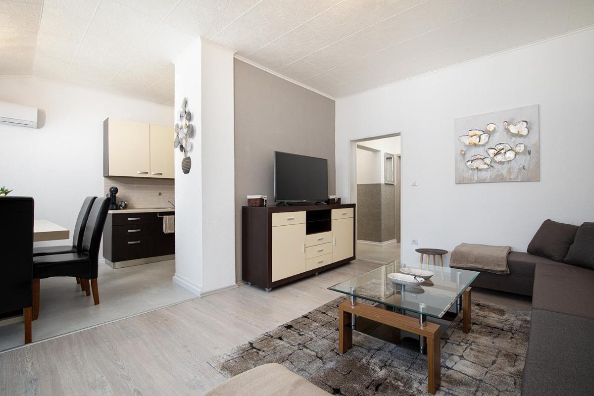 Apartment Aston Пула Экстерьер фото